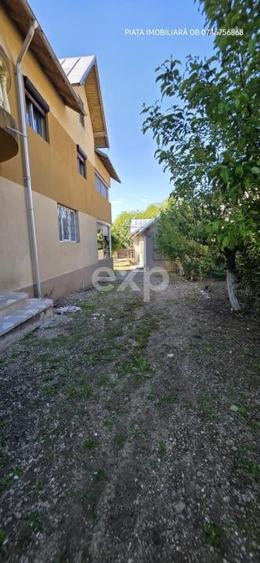 Casă individuală cu 9 camere cu Canalizare în Râncăciov