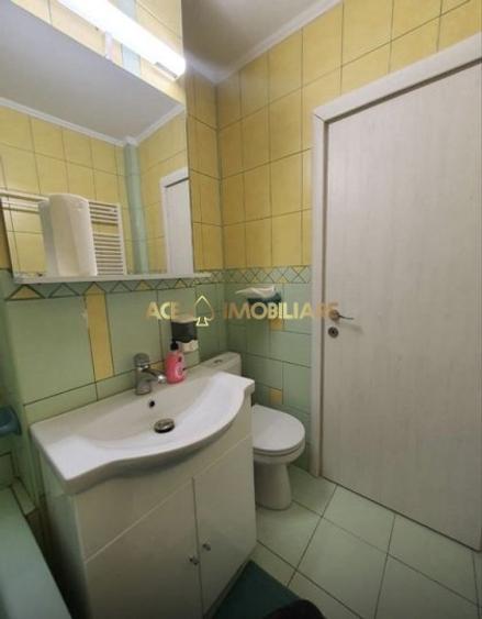 Apartament cu 2 camere decomandat, mobilat în Eroii Revoluției