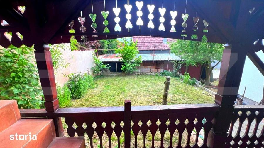 Casă cu 4 camere cu Teren 350 Mp în Central