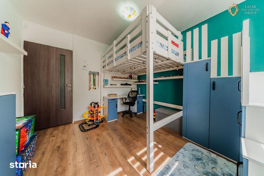 Apartament cu 3 camere, mobilat în Micălaca