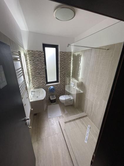 Spațiu comercial, de 589 mp, în Central