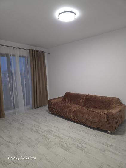 Casă cu 2 camere cu Teren 6 Mp în Central