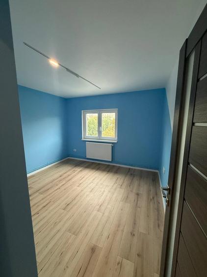 Apartament cu 3 camere decomandat în Păcurari