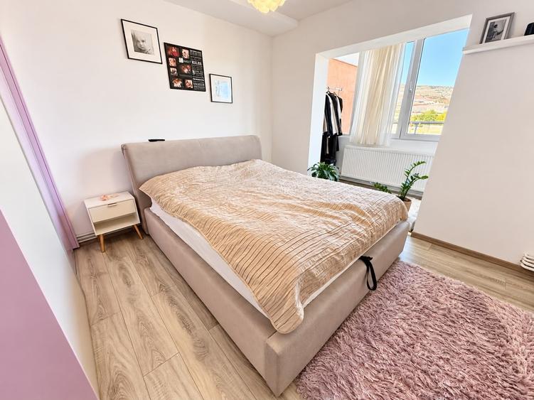 Apartament cu 3 camere decomandat, mobilat în Blaj