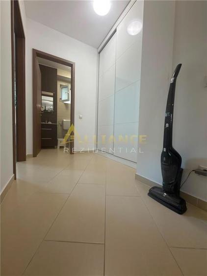 Apartament cu 2 camere decomandat, mobilat în Berceni