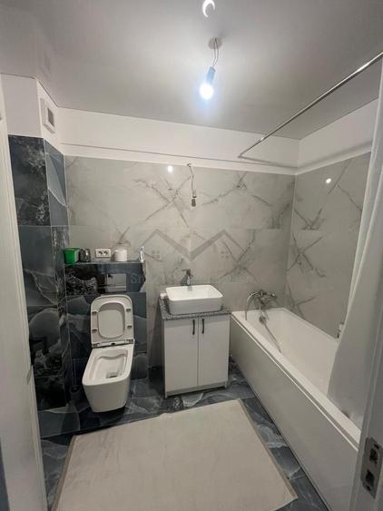 Apartament cu 2 camere decomandat în Nicolina