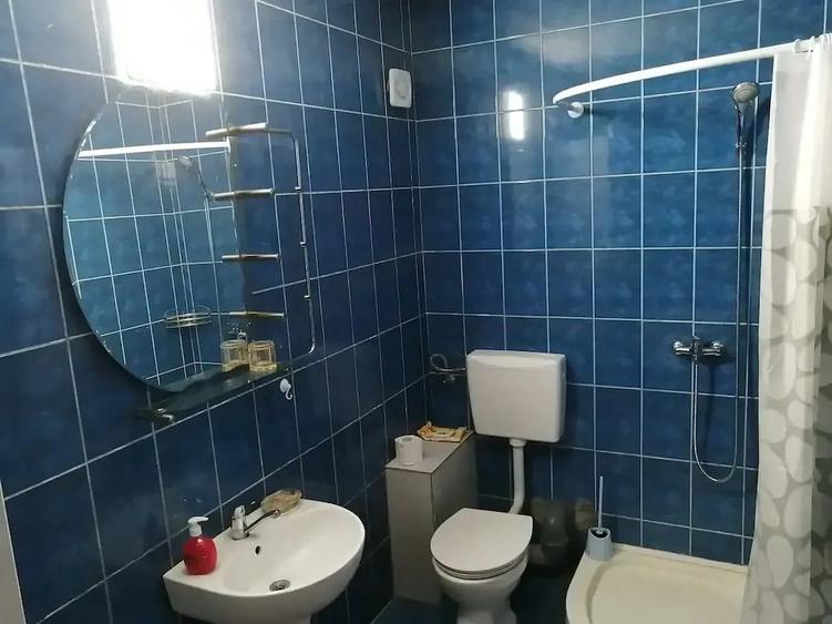 Casă cu Teren 100 Mp în Corbu
