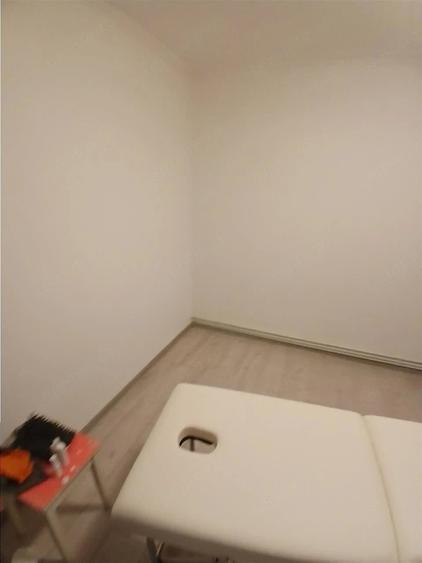 Apartament cu 3 camere decomandat în Lipovei