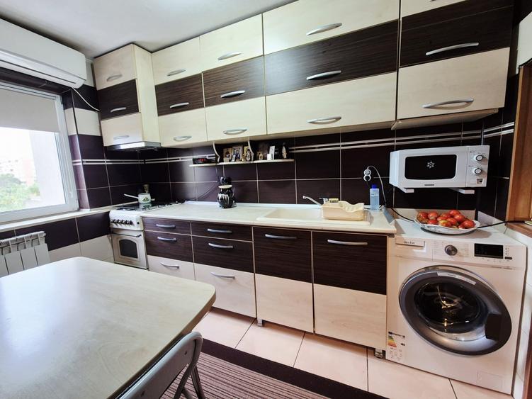 Apartament cu 2 camere decomandat, mobilat în Inel II