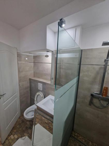 Apartament cu 2 camere decomandat în Arcu