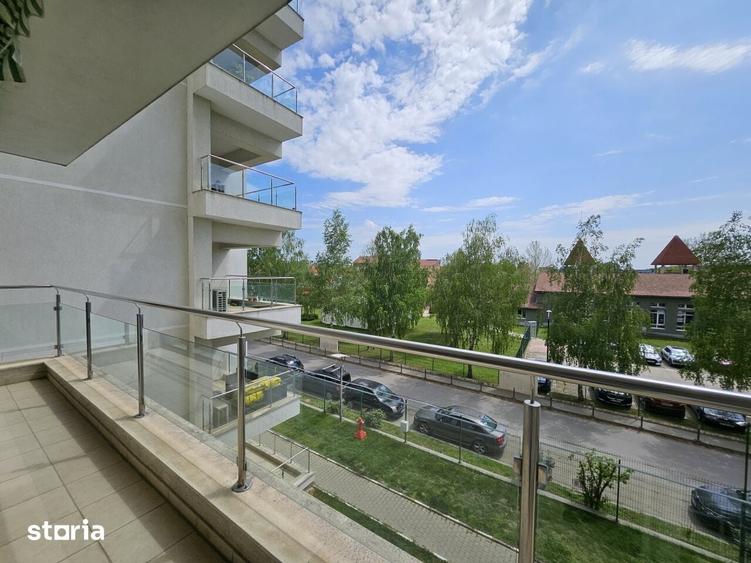 Apartament cu 4 camere în Sud