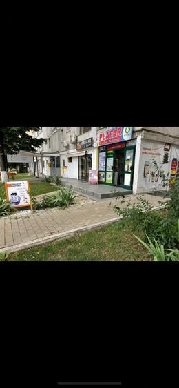 Spațiu comercial, de 35 mp, în Podu Roș