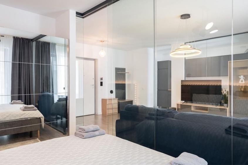 Apartament cu 2 camere decomandat în Exterior Vest