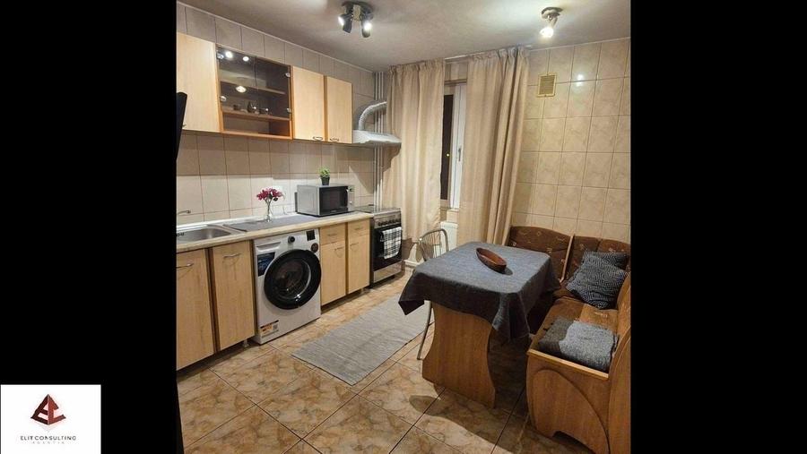 Apartament cu 2 camere decomandat în 1 Decembrie 1918