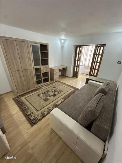Apartament cu 2 camere decomandat în Circumvalațiunii