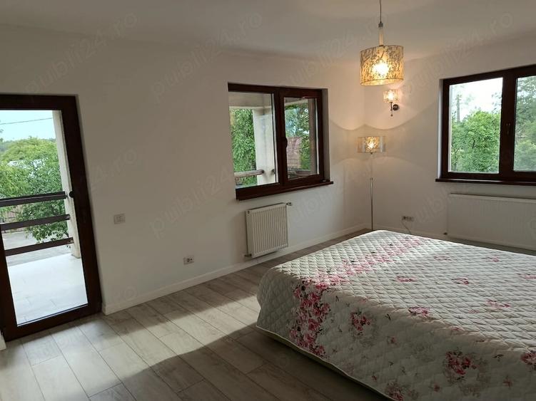 Casă cu 6 camere cu Teren 1934 Mp în Găneasa