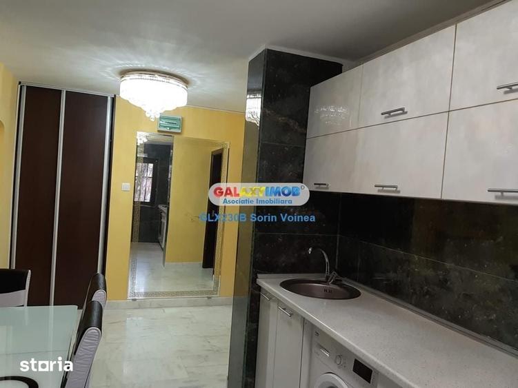 Apartament cu 3 camere semidecomandat în Tei