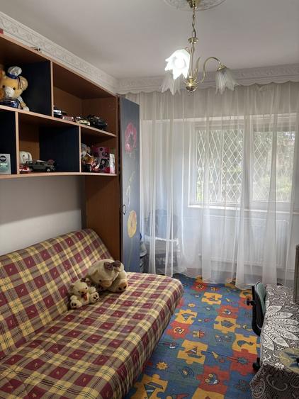 Apartament cu 3 camere decomandat în Năvodari Tabără