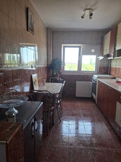 Apartament 3 camere de inchiriat 1 Decembrie 1918, zona Piata Minis - 2