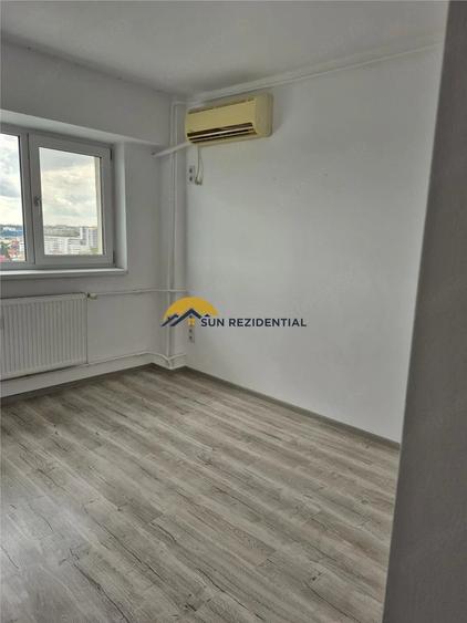 Apartament cu 2 camere decomandat în Vitan