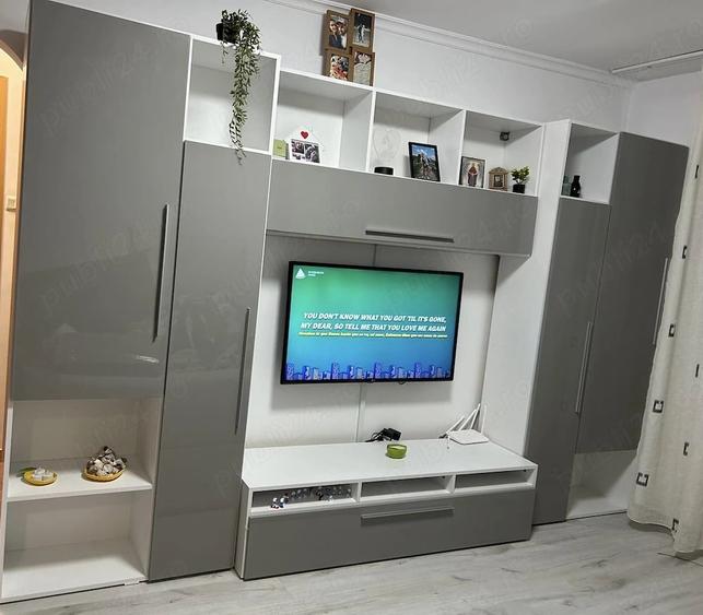 Apartament cu 2 camere semidecomandat în Berceni