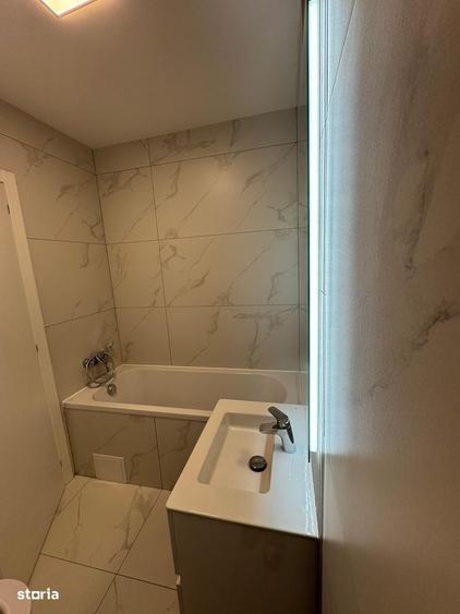 Apartament cu 3 camere în Nufărul