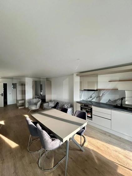 Apartament cu 2 camere semidecomandat în Zorilor