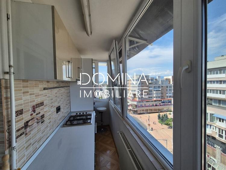 Apartament cu 2 camere semidecomandat, mobilat în Ultracentral