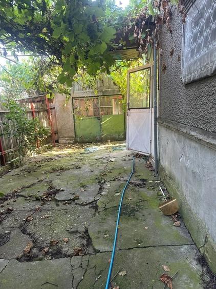Casă cu 4 camere în Periș