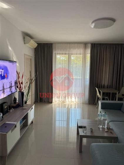 Apartament cu 2 camere decomandat în City Park Mall