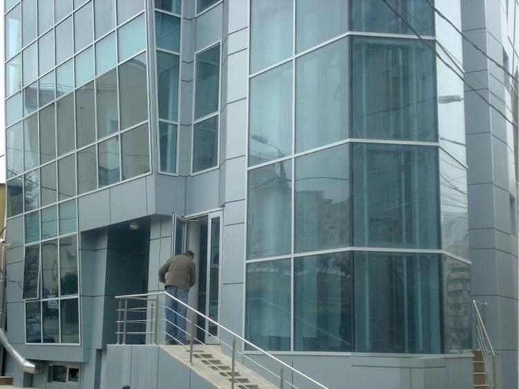 Birou, de 1,072.9000244141 mp, în Unirii