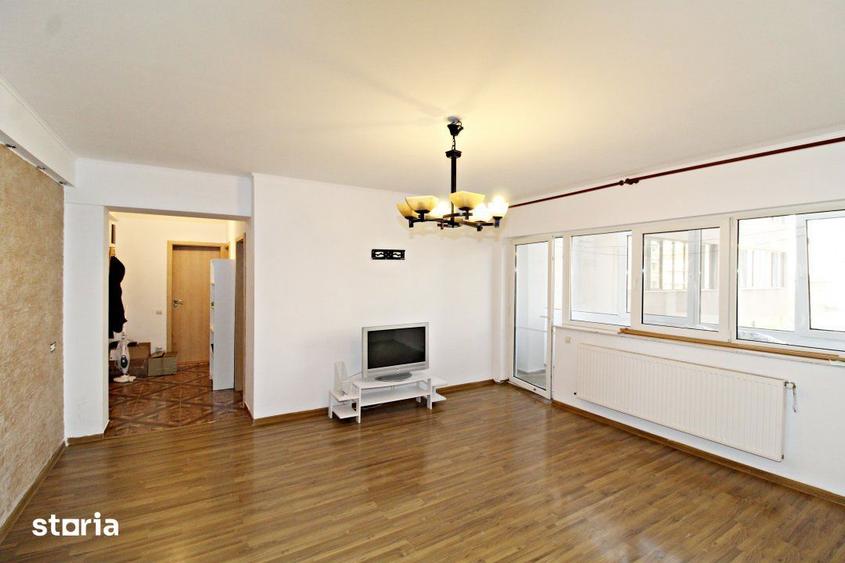 Apartament cu 3 camere în Tomis Nord
