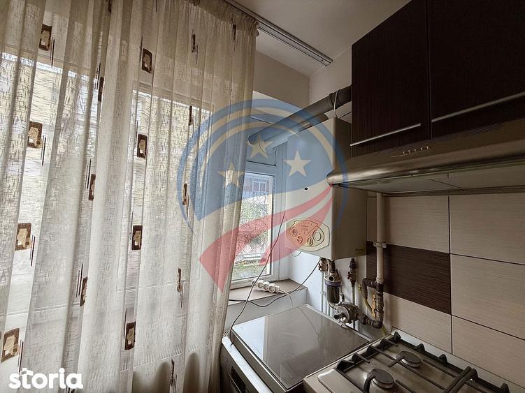 Apartament cu 2 camere semidecomandat, mobilat în Brazda lui Novac