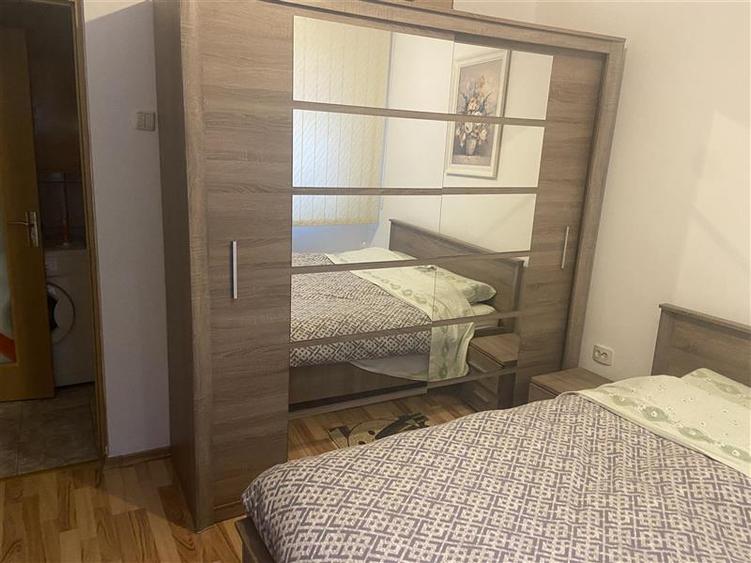 Apartament cu 2 camere nedecomandat, mobilat în Gară