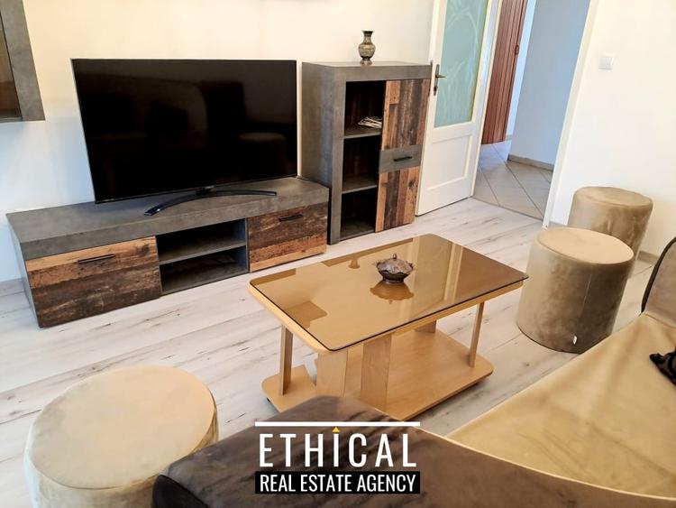 Apartament cu 2 camere decomandat, mobilat în P-ța Amzei