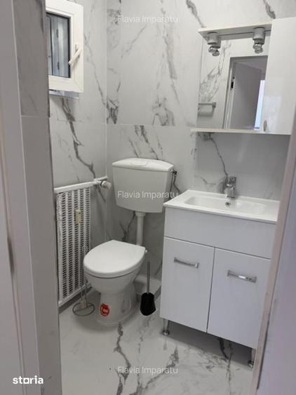 Apartament cu 3 camere decomandat în Grivița
