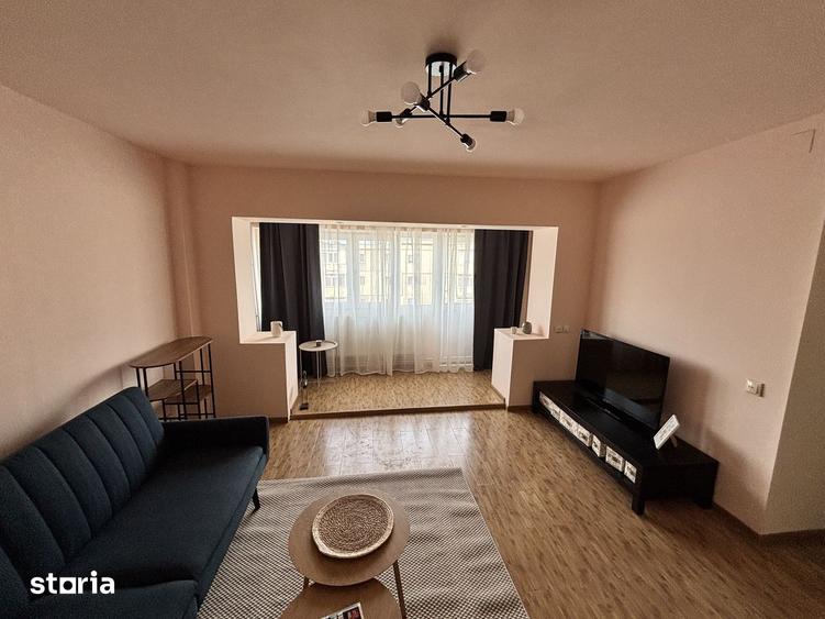 Apartament cu 4 camere decomandat în Exterior Vest