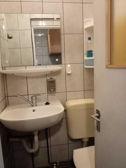 Garsonieră decomandată în Uzina 2