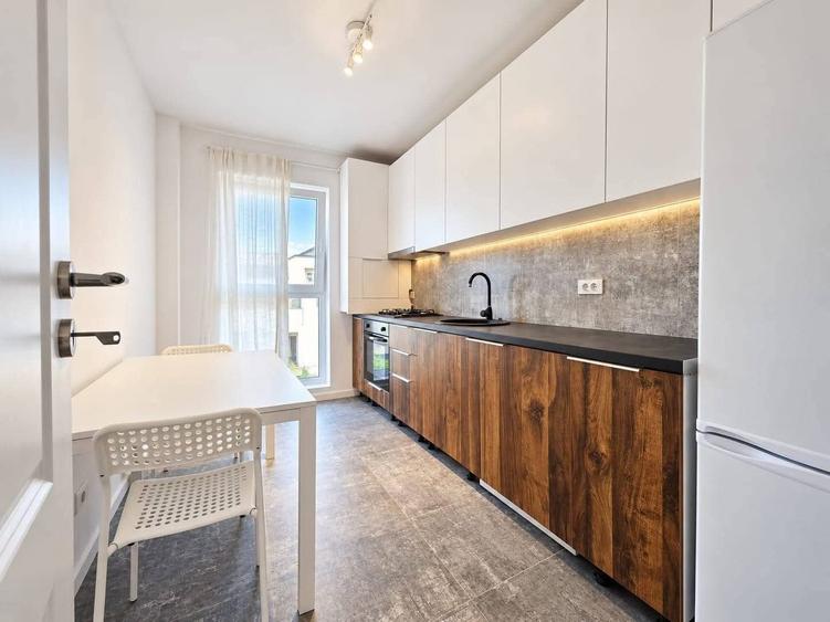 Apartament cu 2 camere decomandat în 1 Decembrie 1918