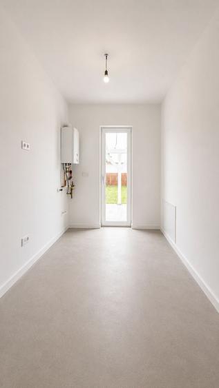 Duplex cu 4 camere cu Canalizare în Moșnița Nouă