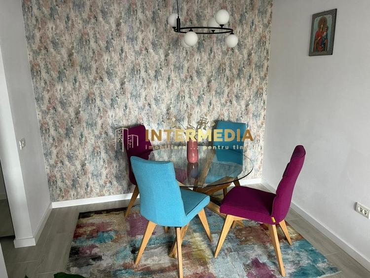Apartament cu 3 camere decomandat, mobilat în Central