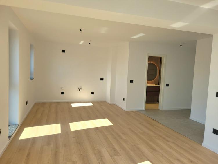 Standarde Europene & Confort Absolut,Apartament 2 Camere, Parcare Inclusă,Coresi - 8