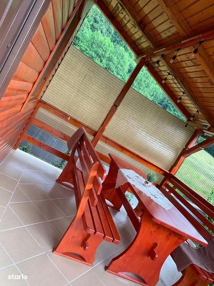 Casă cu 4 camere cu Teren 1200 Mp în Central