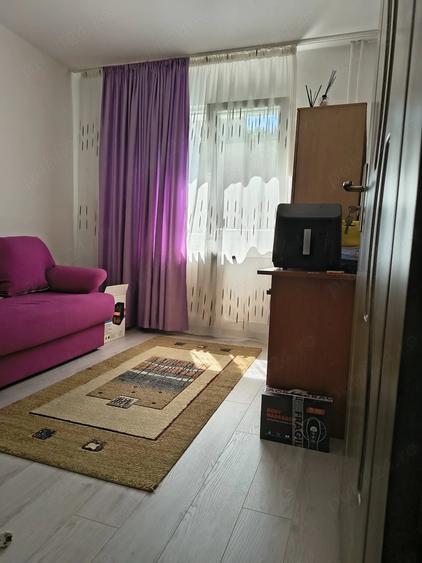 Apartament cu 3 camere semidecomandat în Mănăștur