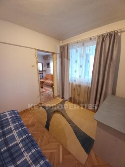 Apartament cu 2 camere semidecomandat, mobilat în Titan