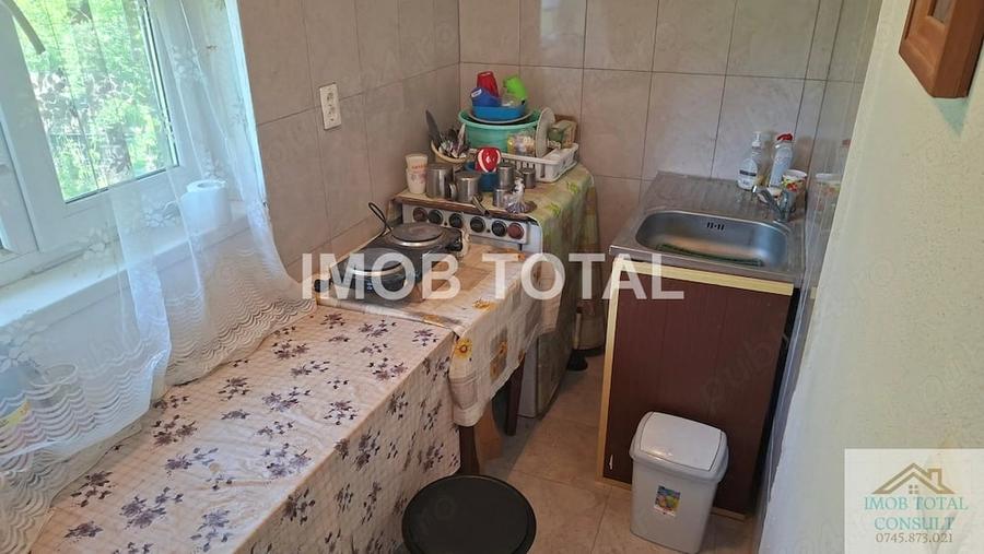 Casă cu 1 camere cu Teren 1244 Mp în Valea Mare