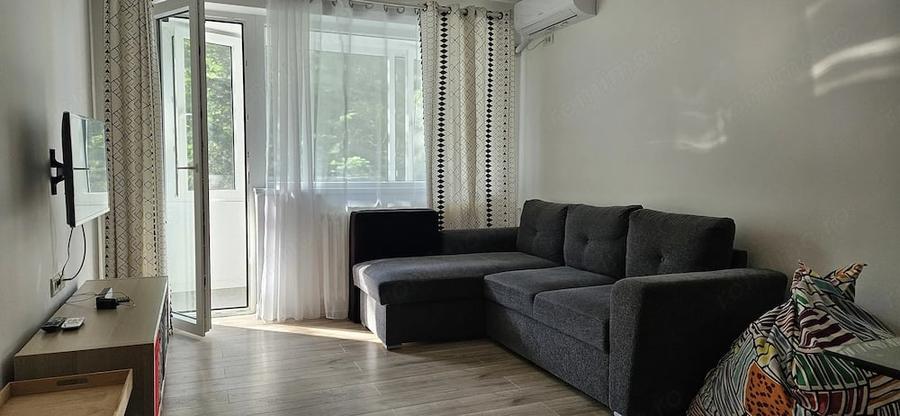 Spațiu comercial, de 234 mp, în Bran