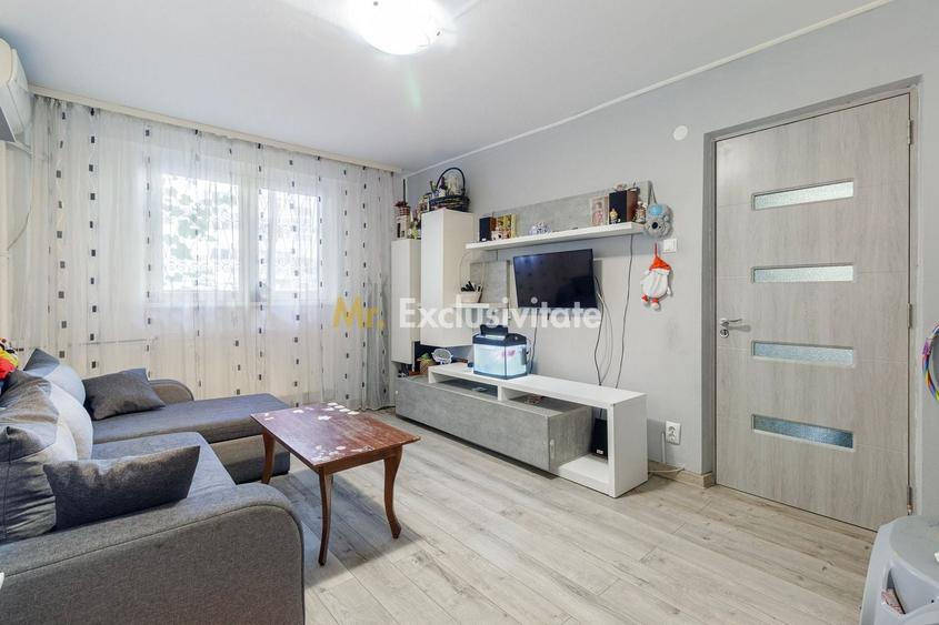 Apartament cu 2 camere decomandat, mobilat în Victoriei