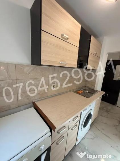 Apartament cu 2 camere decomandat în Colentina
