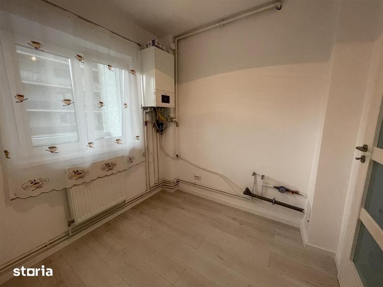 Apartament 2 camere DECOMANDAT cu balcon - zona Rahovei, Sibiu - 4